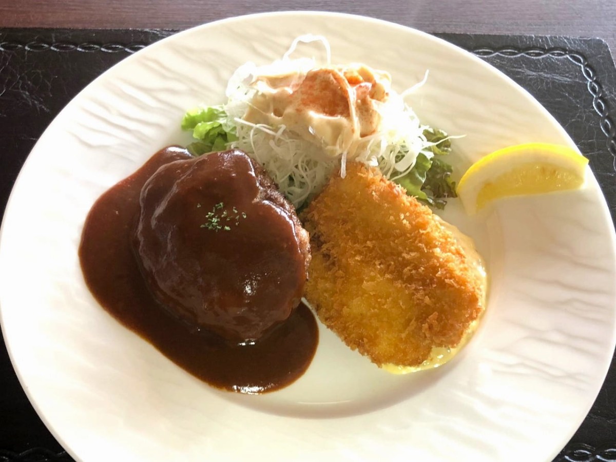島根県出雲市にある『洋食kirra』で販売している「Ｂランチ」のメインプレート