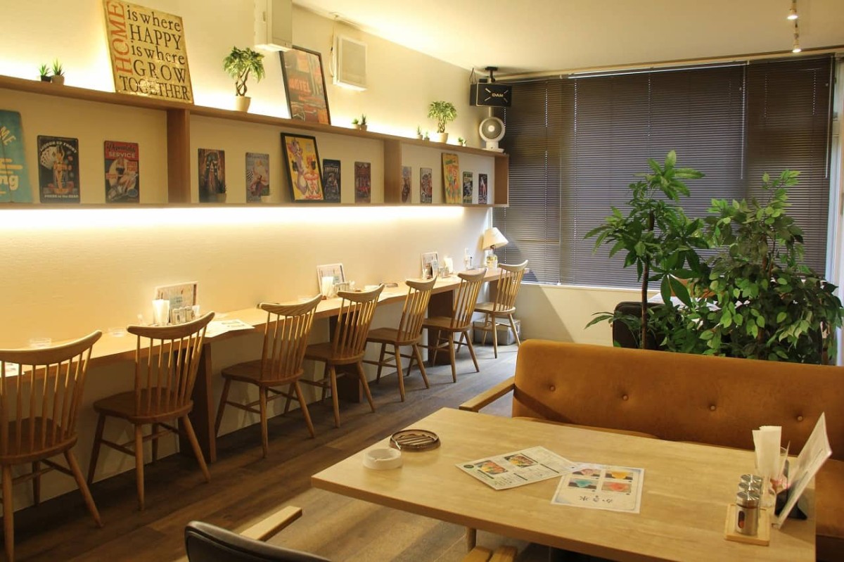 鳥取県米子市にある『Casual Dining FUNP』の店内