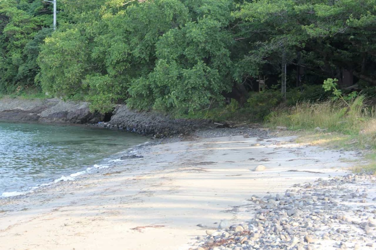島根県松江市にある『桂島海水浴場』