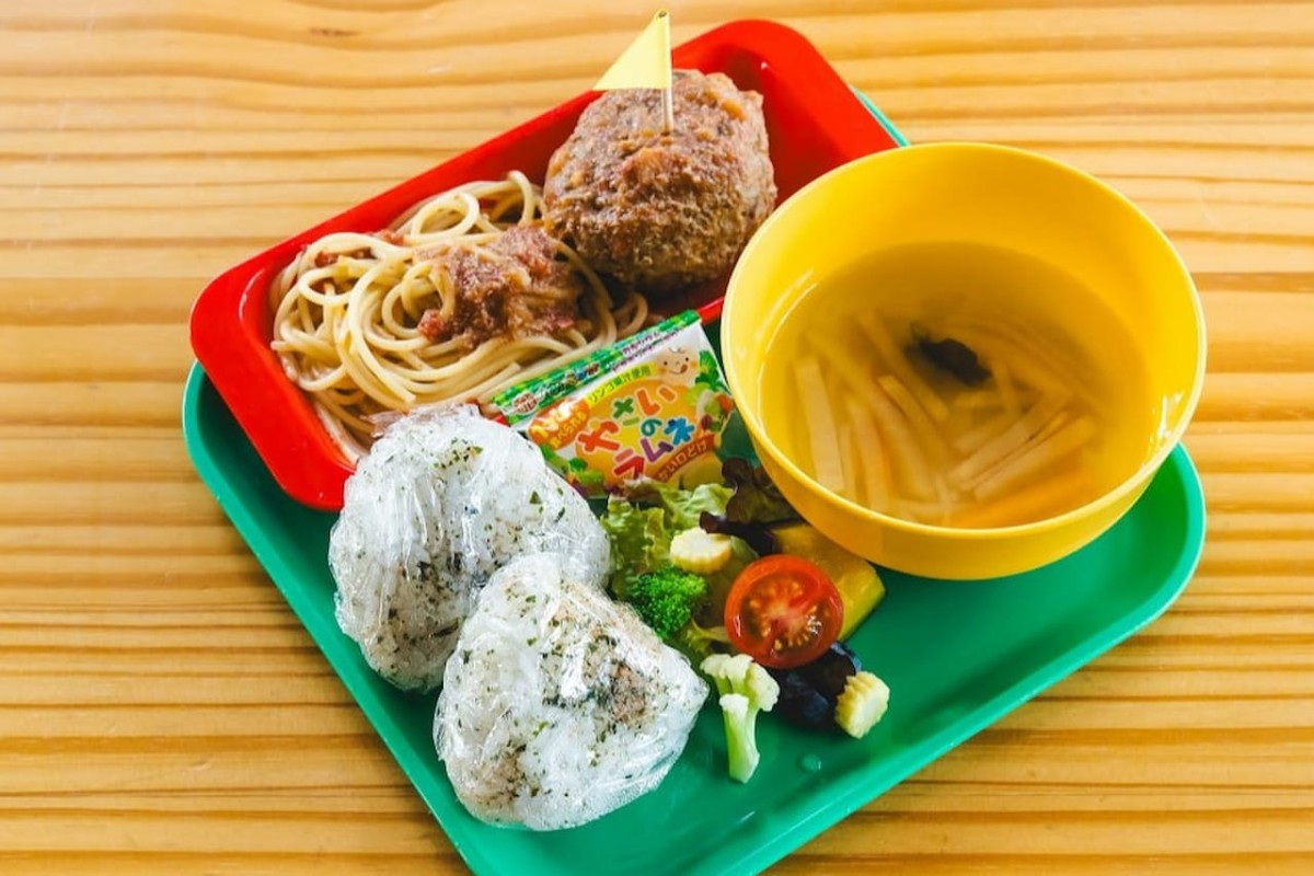鳥取県米子市にある『食堂市場』で販売しているキッズランチ
