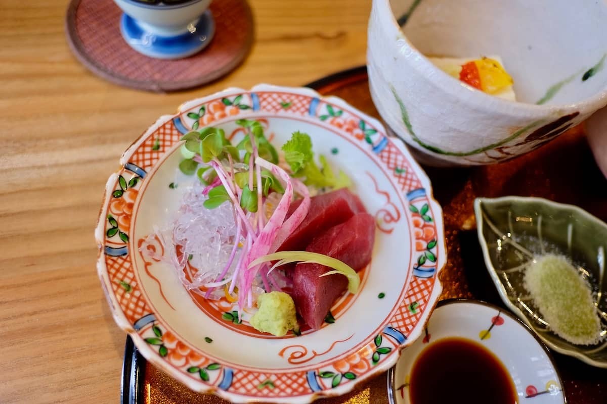 鳥取県米子市にある和食屋『天ぷら 魚とごはん TAKEZO1988』のお刺身