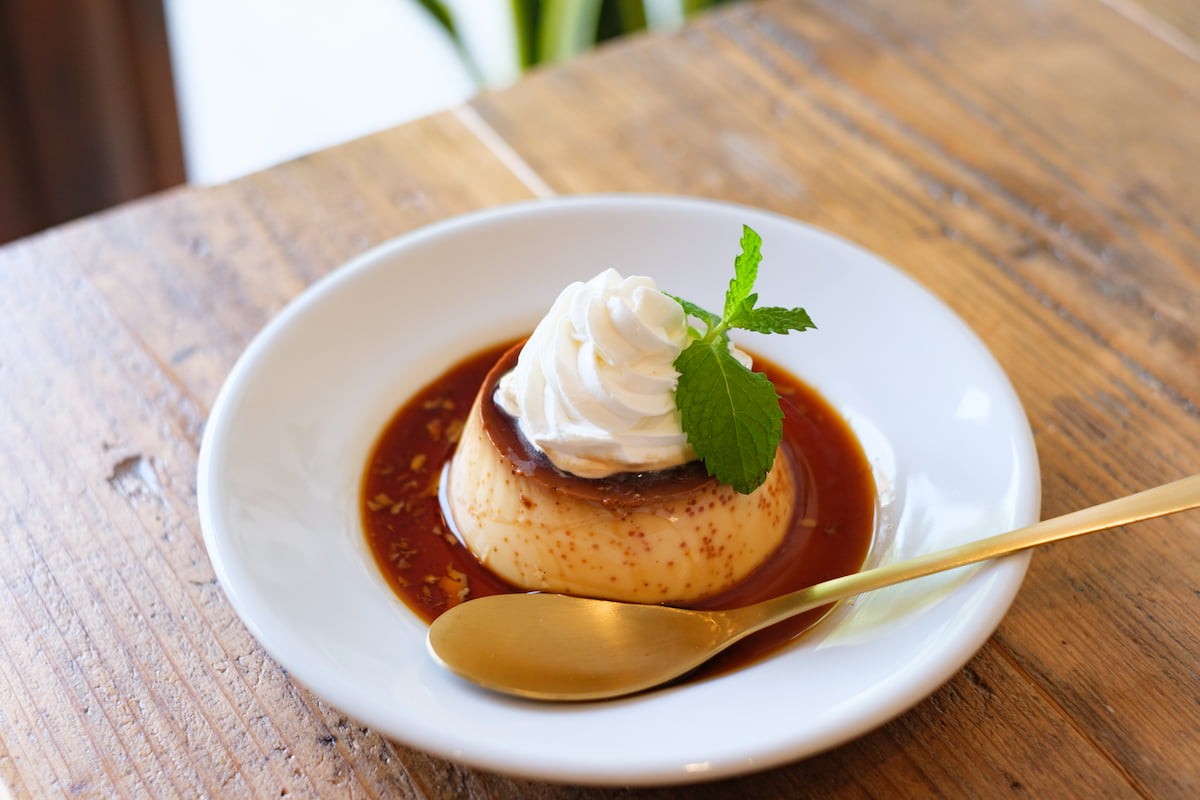 鳥取県米子市・皆生温泉のカフェ『ヒント』の「プリン」