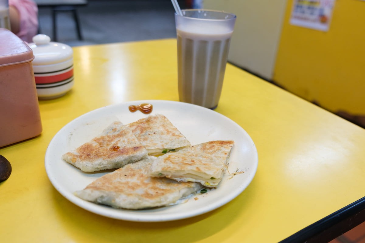 台湾の定番朝ごはん「葱油餅」