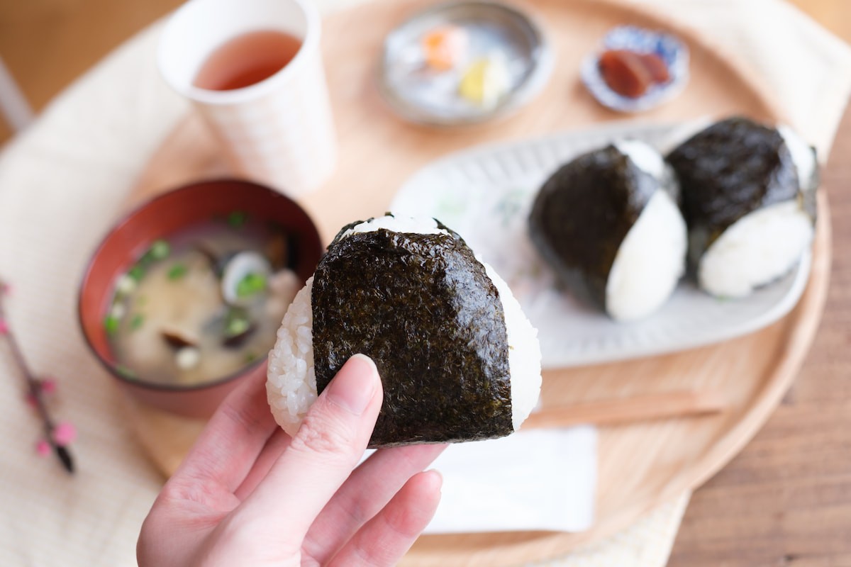 島根県出雲市のおむすび屋『流星ぽんぽこ堂』のおむすび