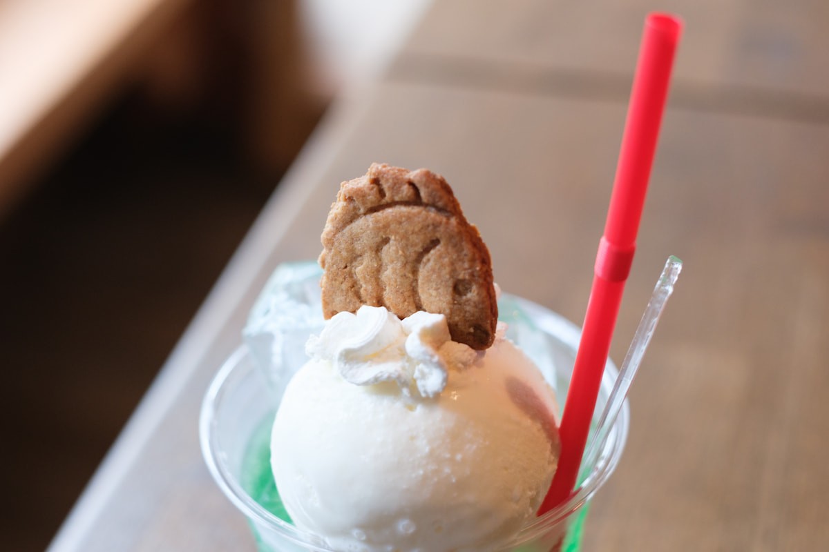 島根県松江市美保関町のカフェ『hasikko』のクリームソーダ