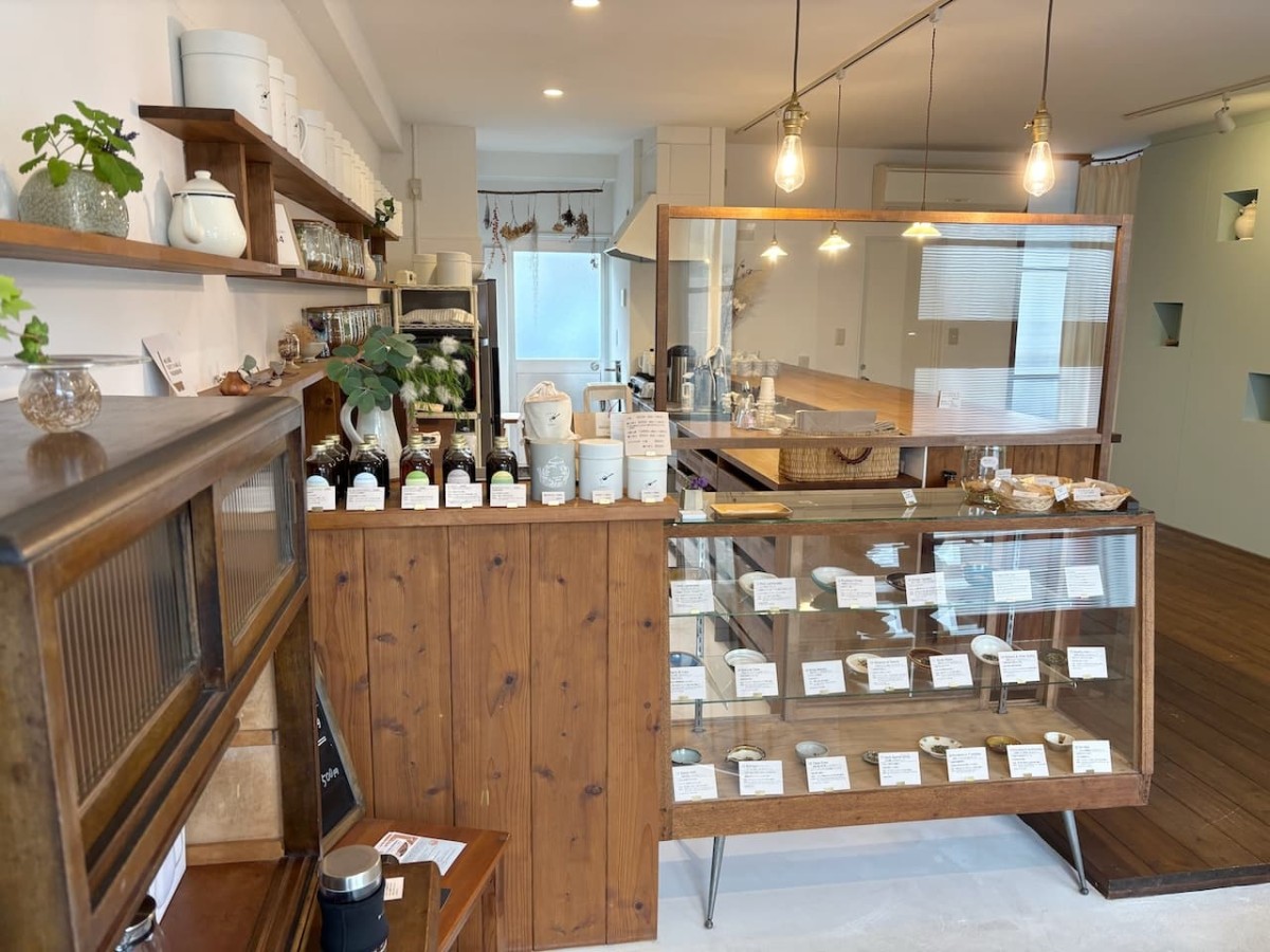 出雲市の『herb tea yado Izumo』の内観
