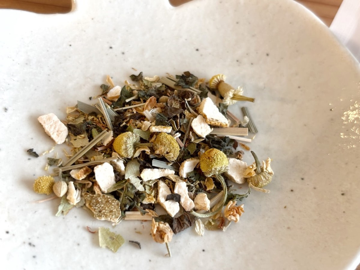 出雲市の『herb tea yado Izumo』の「6番 リラックス」の茶葉