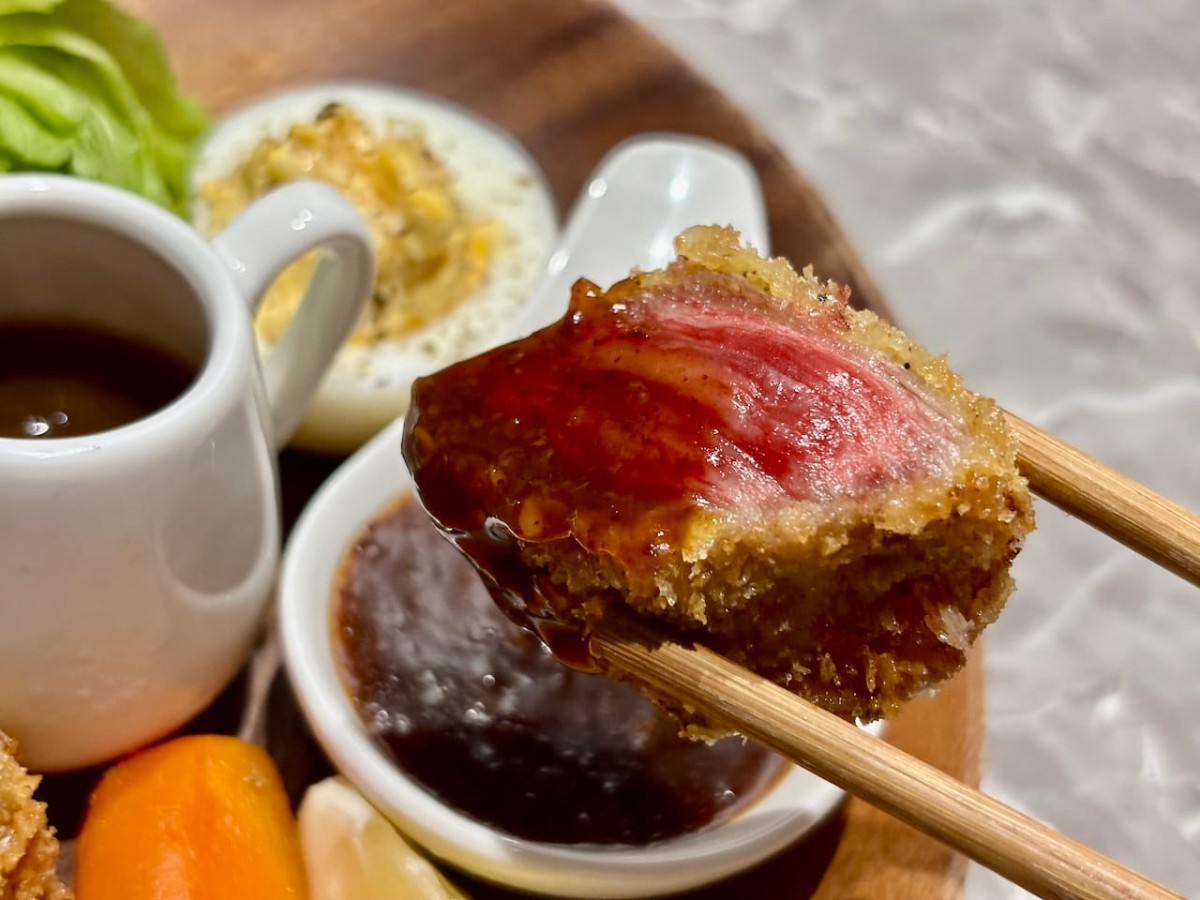 島根県出雲市にあるダイニング『Lily』の「しまね和牛のビフカツ」のビフカツ。