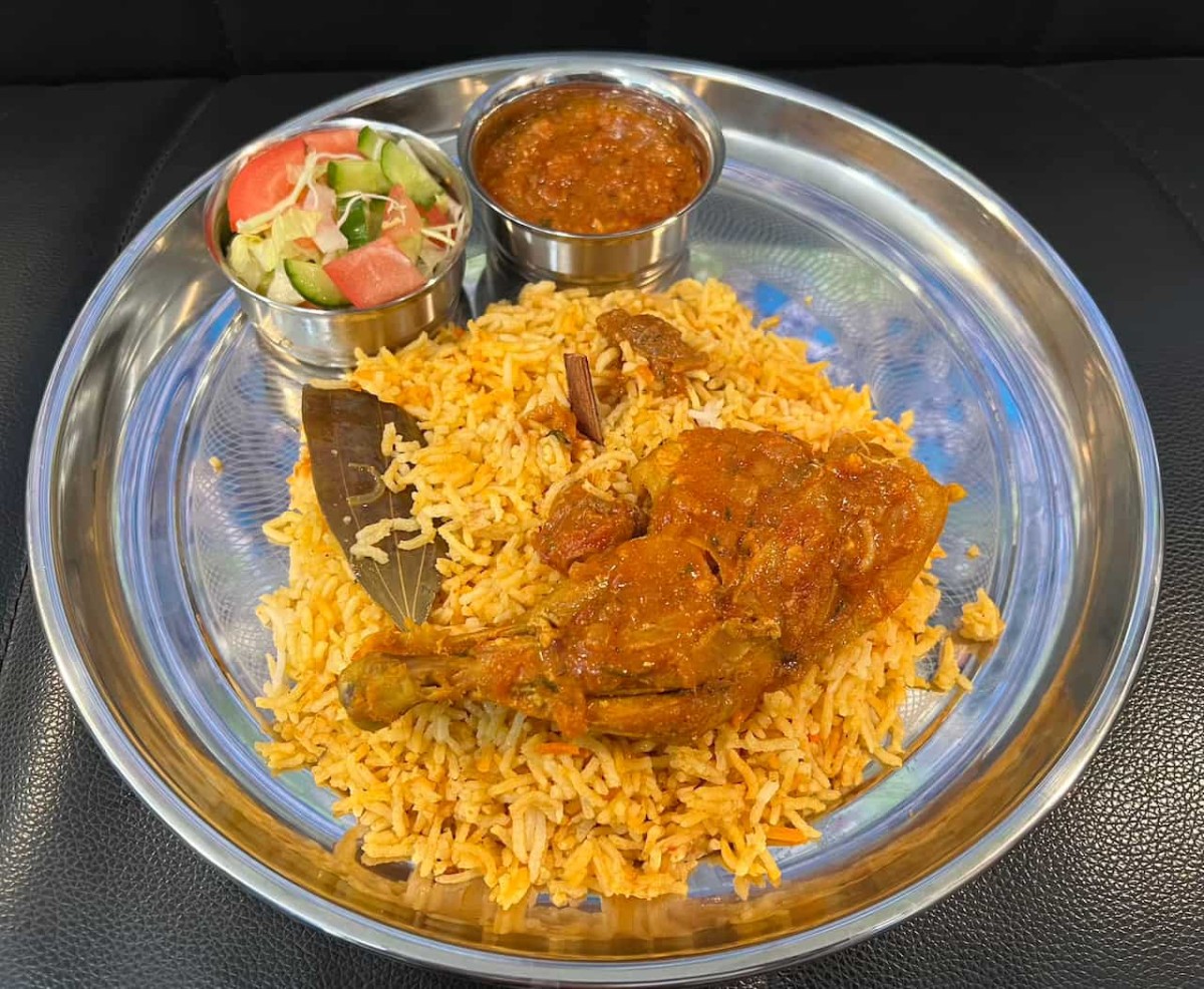 出雲市の『アハメド』の「チキンビリヤニ」。