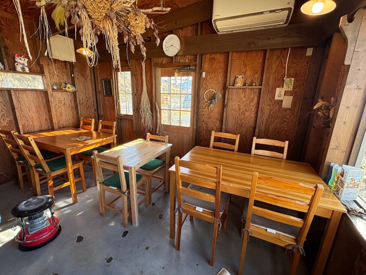 島根県出雲市の『Artemisia From ゆうずキッチン』の店内