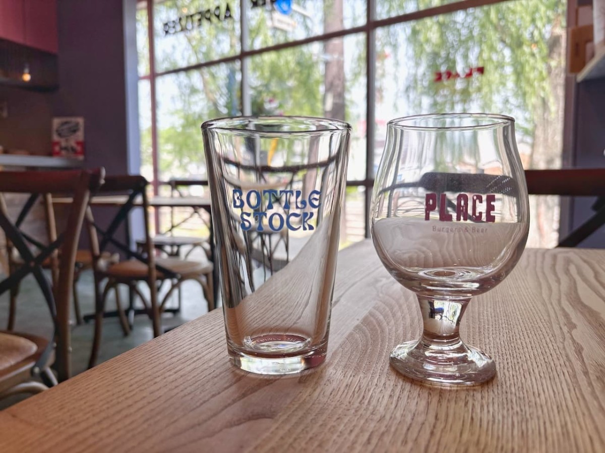 出雲市の『BOTTLE STOCK』で販売されているビールグラス。