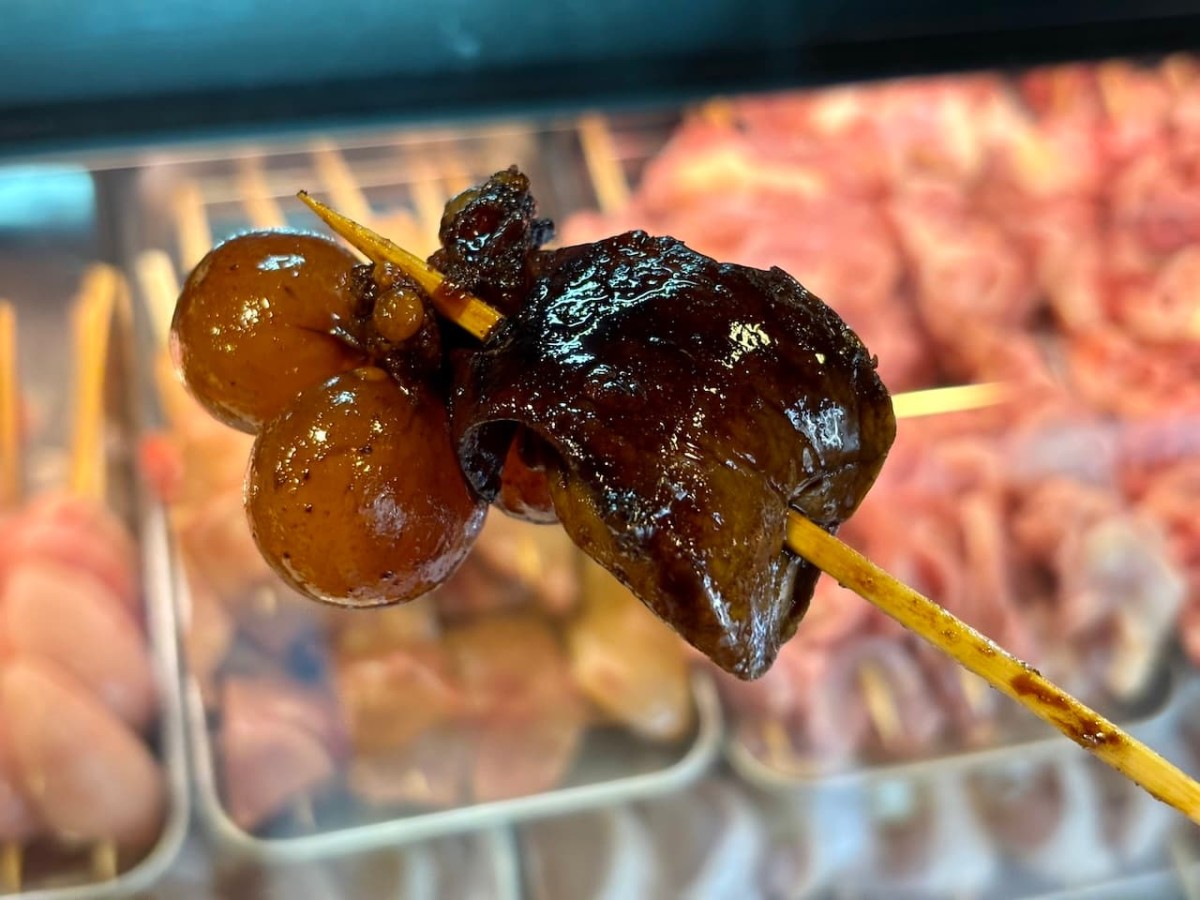島根県出雲市の『焼鳥 あす香』の「ちょうちん」。