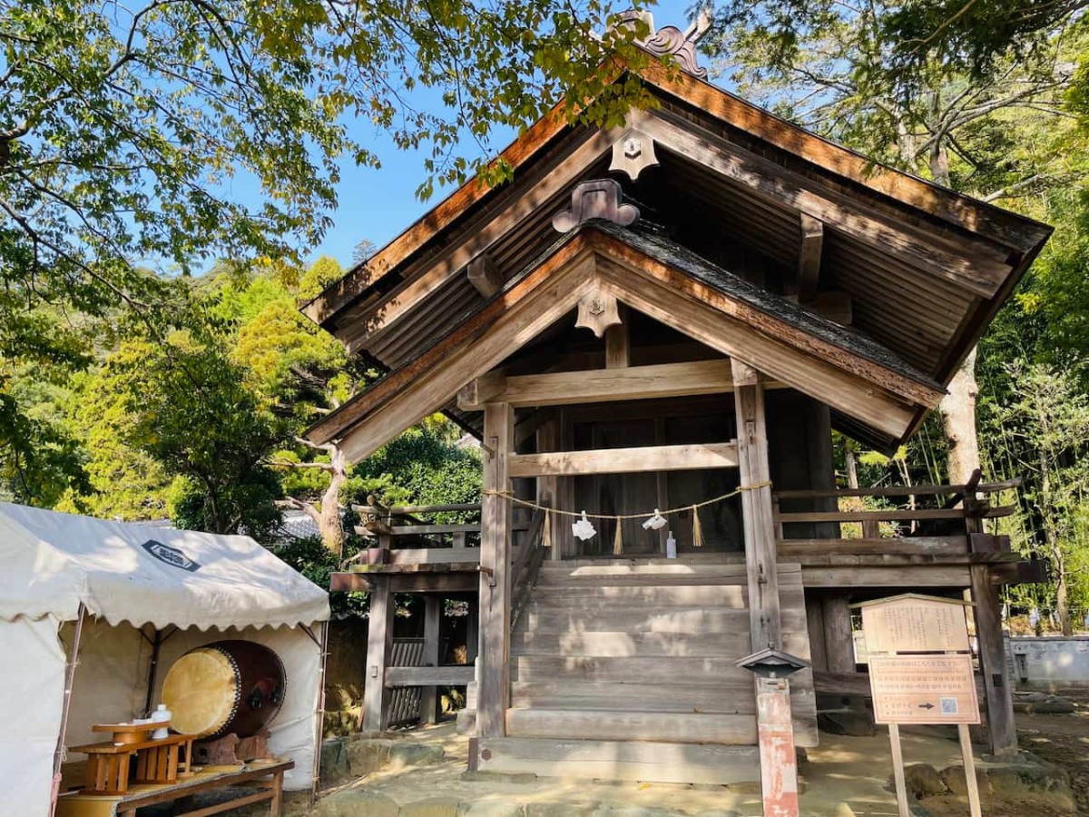 島根県出雲市にある命主社の社殿