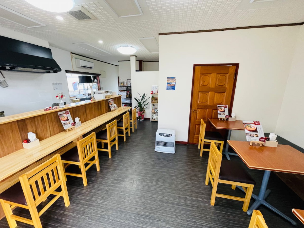 島根県安来市広瀬町にある、ごはん屋ミキティの店内