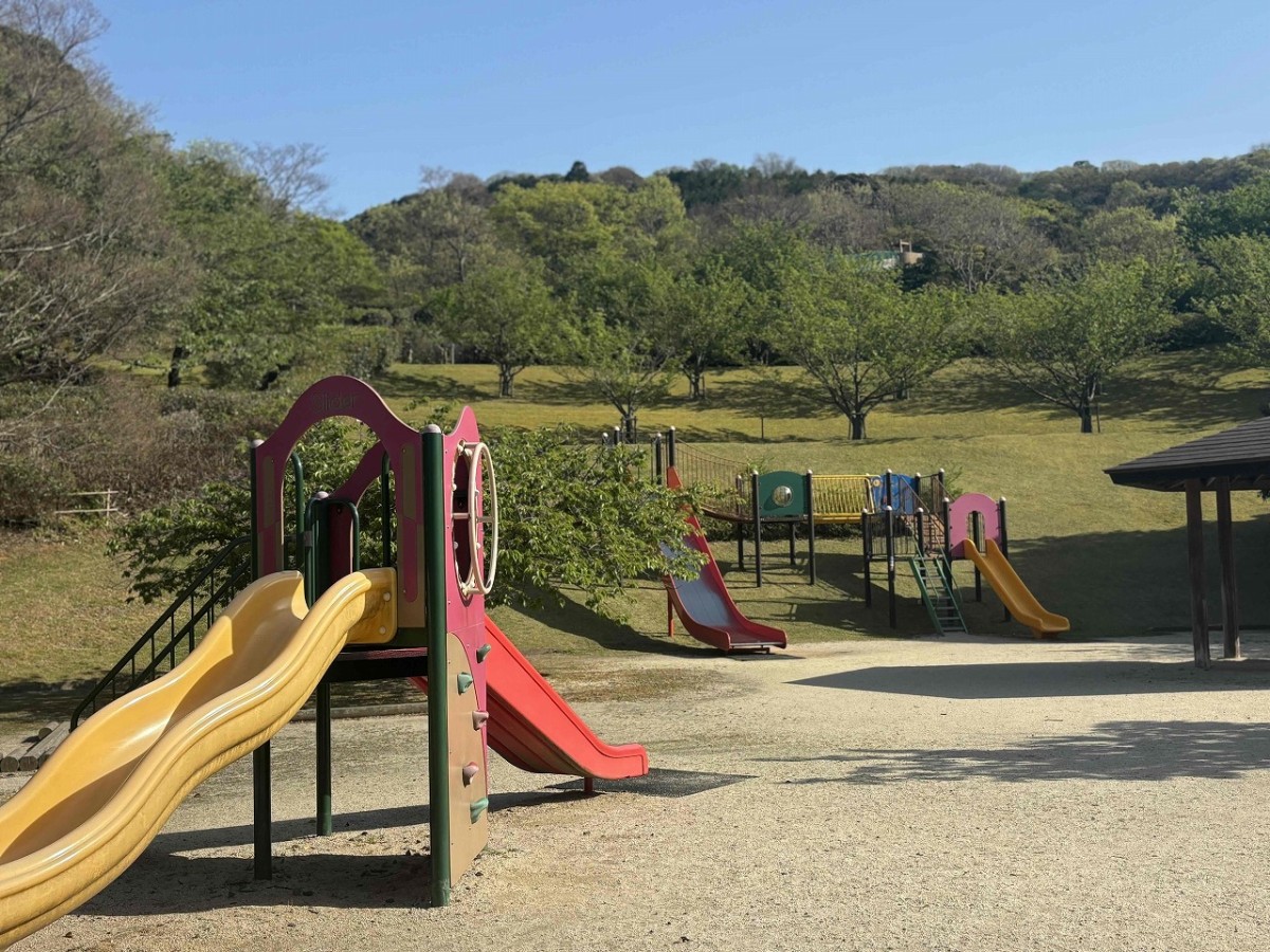 島根県出雲市にある『手引ヶ丘公園』のこども広場
