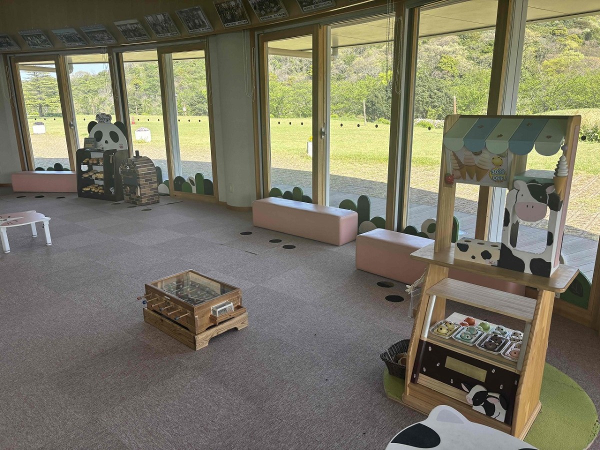 島根県出雲市にある『手引ヶ丘公園』風の子楽習館内キッズコーナー