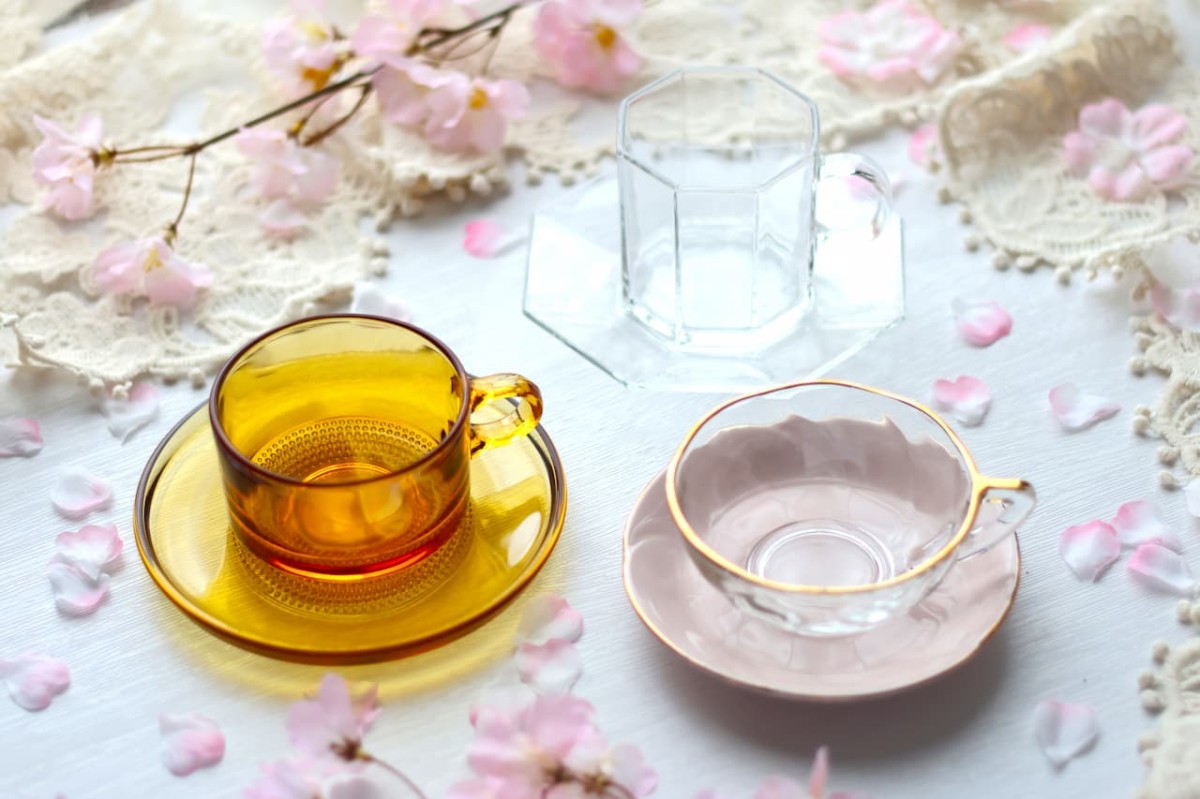 島根県安来市『アンティーク雑貨M＆C』の食器