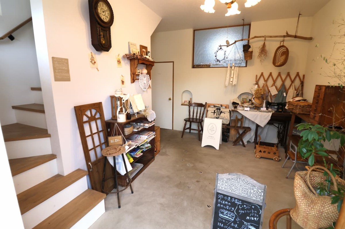 島根県松江市『おやつものがたりHoppe』の内観