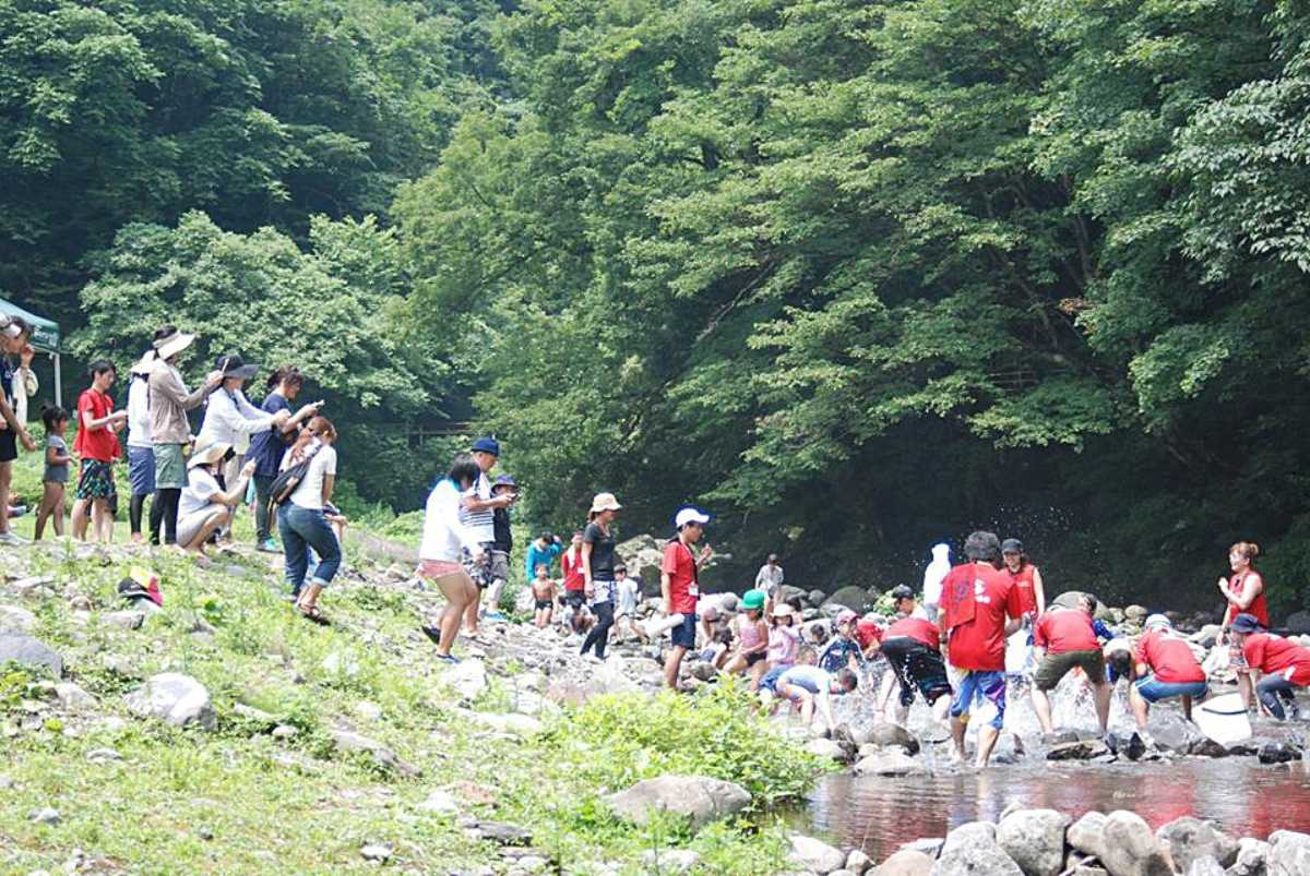 鳥取市_川遊び_シャワークライミング_おすすめ_飛び込み_山王谷